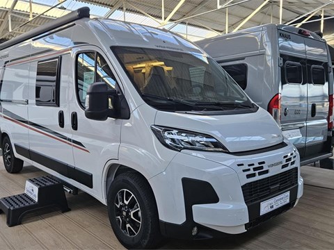 WEINSBERG CARABUS 600 MQ EDICIÓN FIRE 