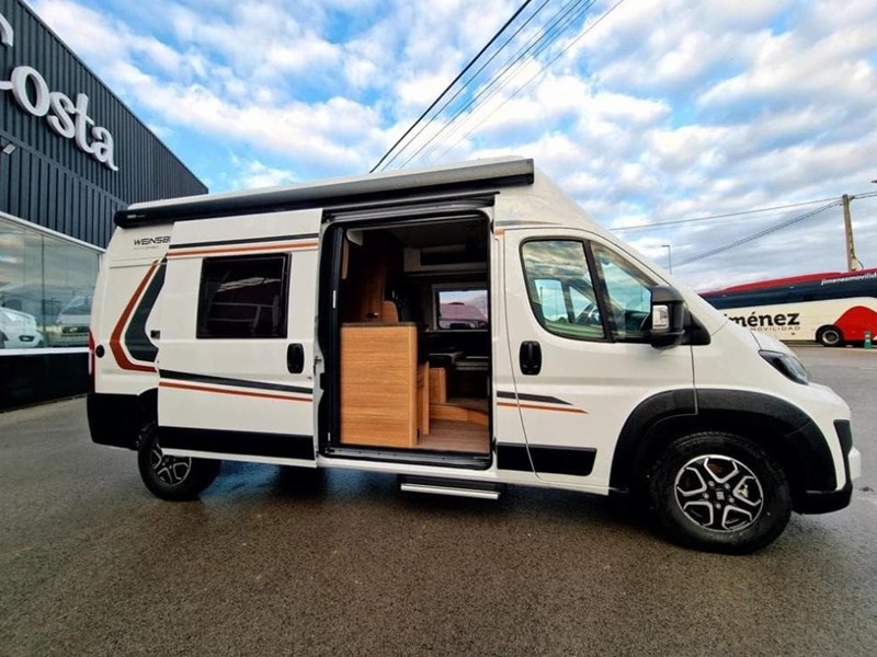 WEINSBERG CARABUS 600DQ EDITION FIRE