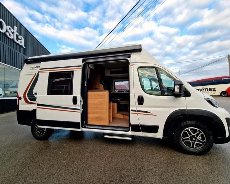 WEINSBERG CARABUS 600DQ EDITION FIRE