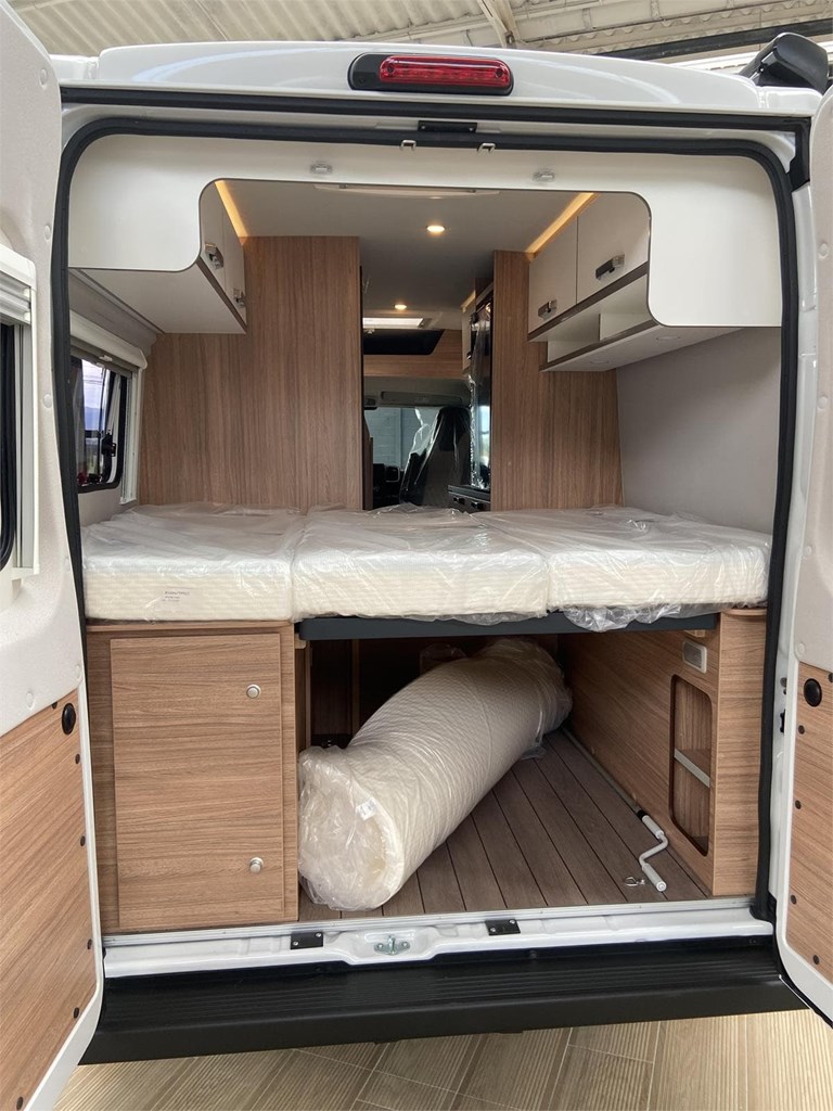 Foto 11 WEINSBERG CARABUS 600MQ FIRE EDITION