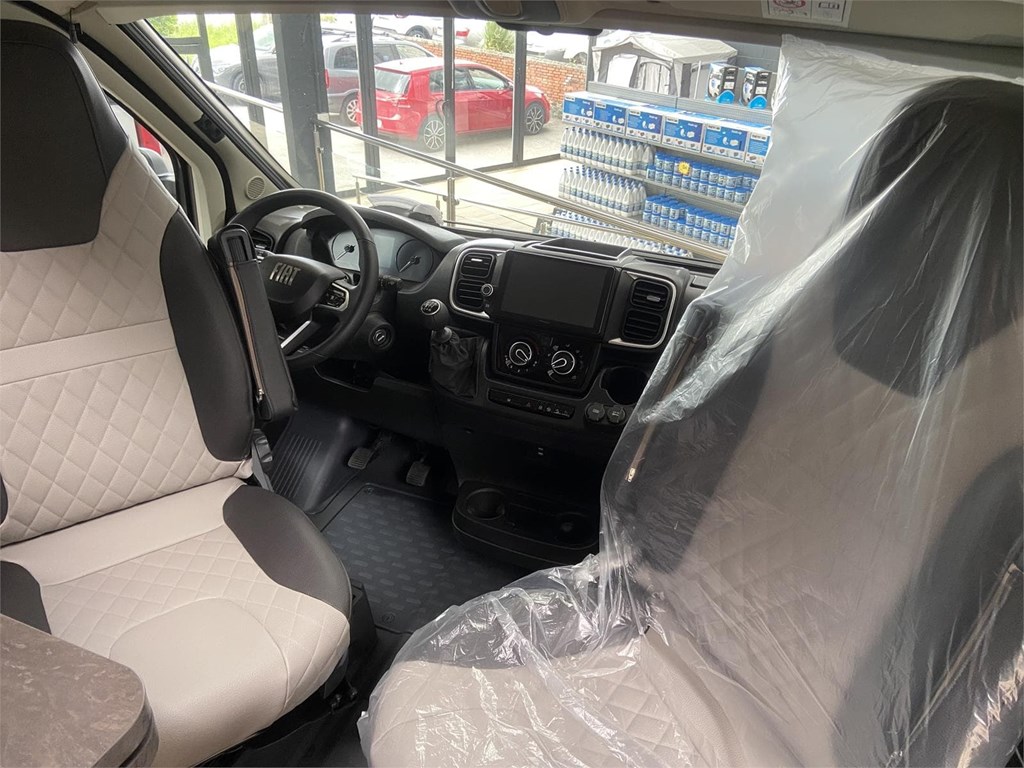 Foto 5 WEINSBERG CARABUS 600MQ FIRE EDITION