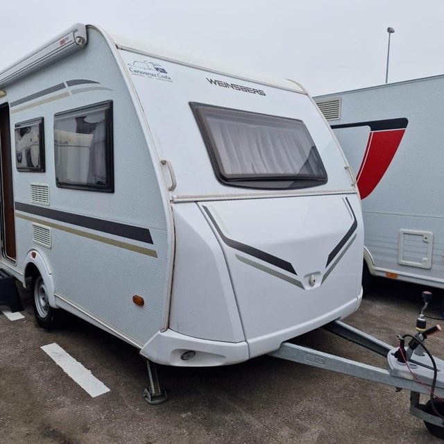 WEINSBERG CARAONE 390 QD CON AIRE ACONDICIONADO - FINANCIACIÓN [vendida]