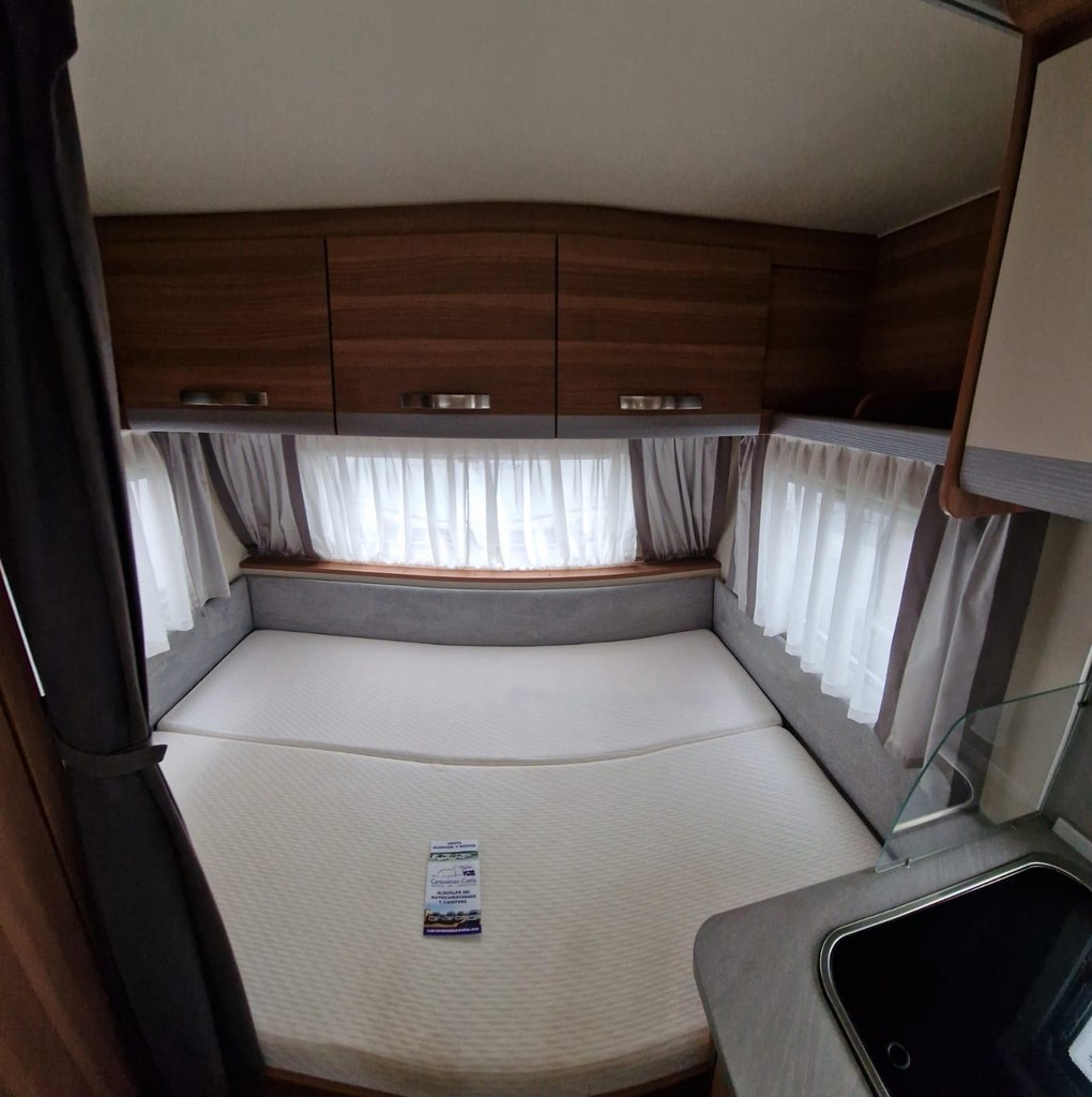 Foto 2 WEINSBERG CARAONE 390 QD CON AIRE ACONDICIONADO - FINANCIACIÓN