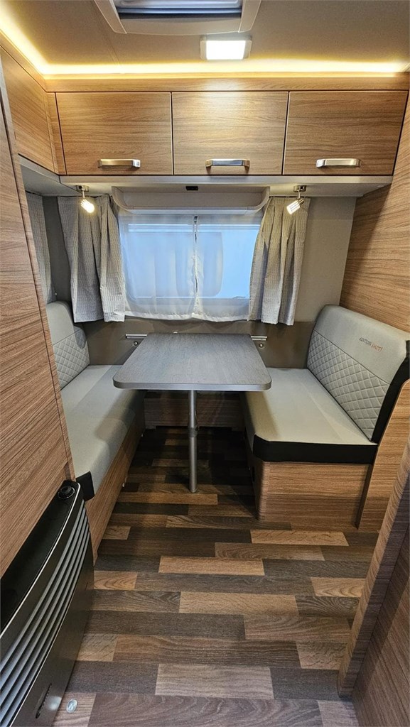 Foto 6 WEINSBERG CARAONE 420 QD HOT EDITION [RESERVADA]