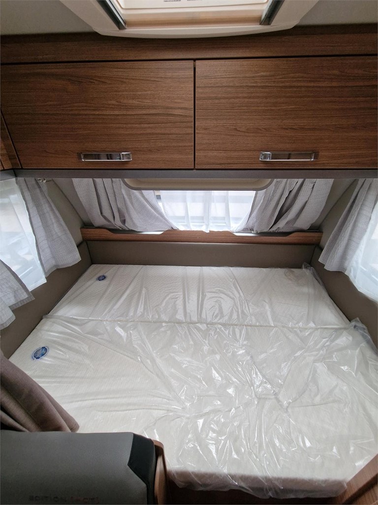 Foto 5 WEINSBERG CARAONE 480 QDK EDICION HOT [RESERVADA]